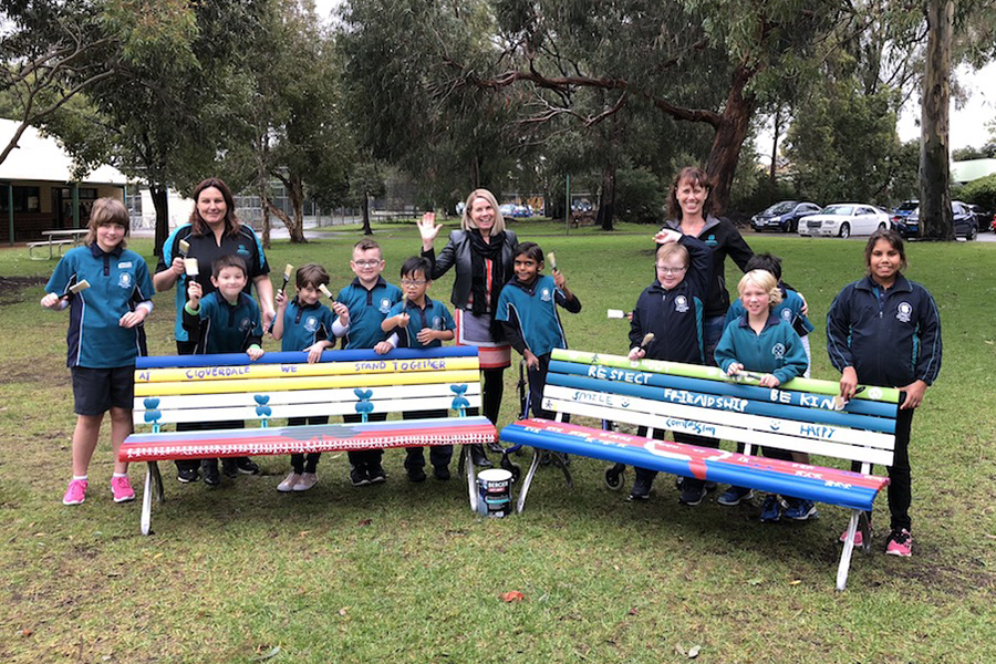 Belmont Forum donates benches for anti-bullying initiative