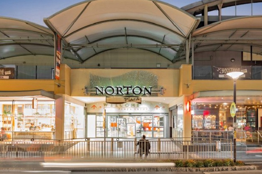 GPT puts Norton Plaza on the market