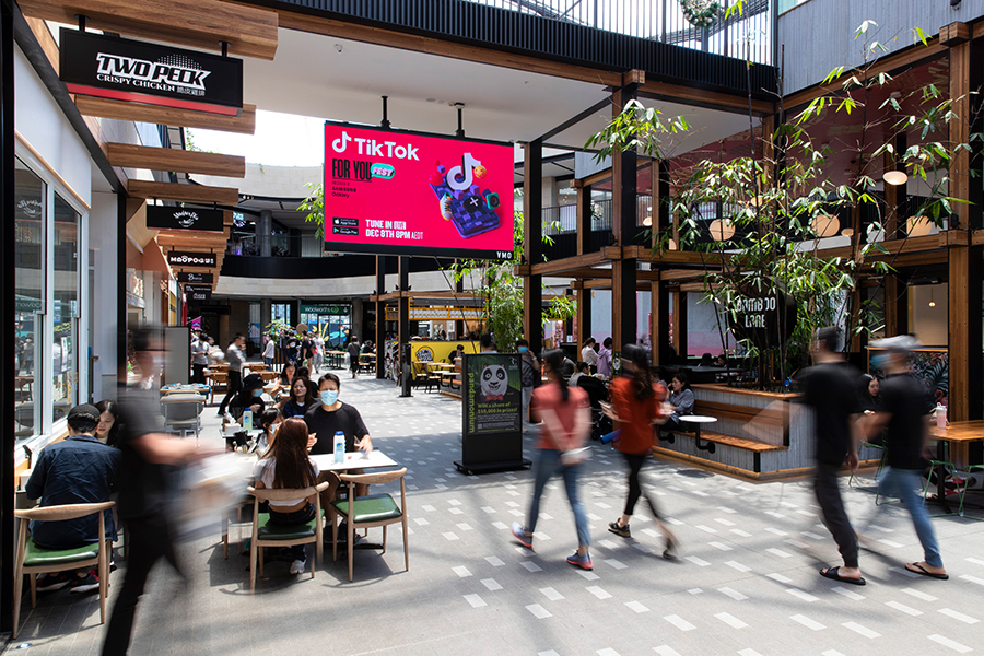 VMO secures the outdoor media advertising contract for Rhodes Central