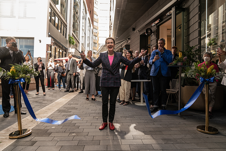 Sydney’s Lord Mayor officially opens Quay Quarter Lanes