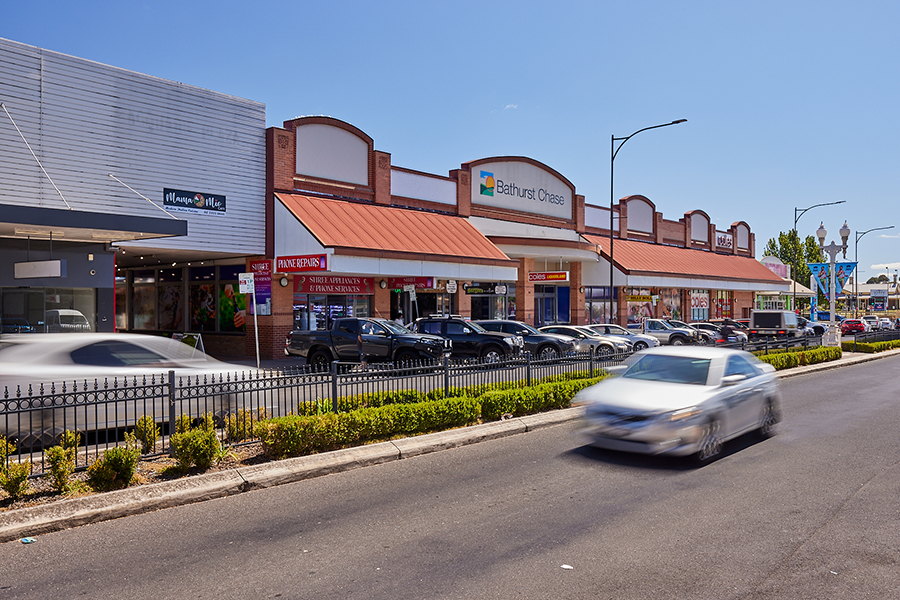 Bathurst Chase Shopping Centre listed for sale