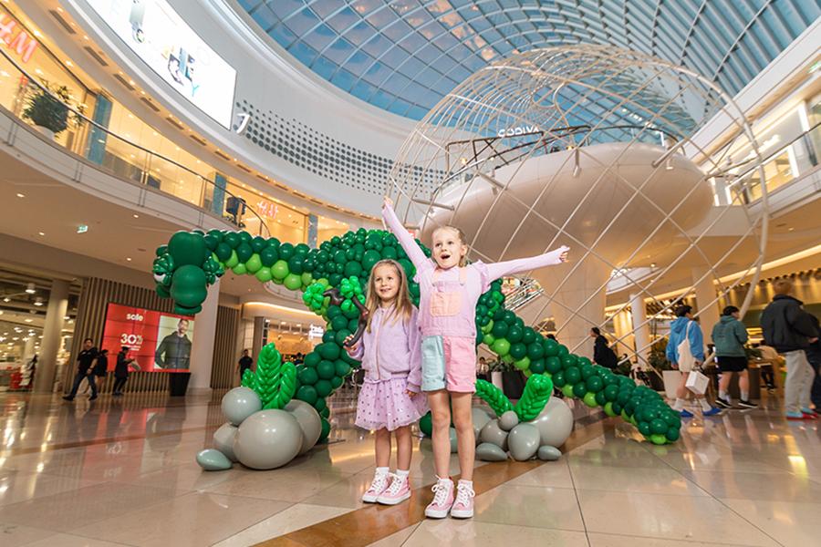 Chadstone welcomes Australia’s largest ever balloon installation