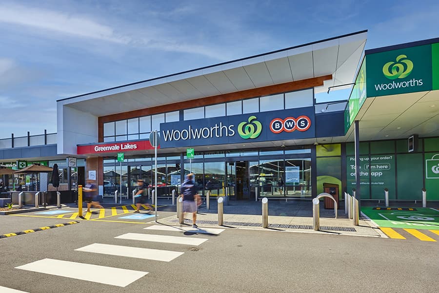 Woolworths to sell brand new centre in Melbourne metro growth corridor